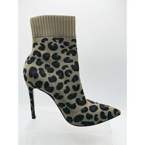 Gianvito Rossi Gray Leopard Print Knit Stretch Bootie  size 39.5